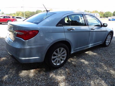 2013 Chrysler 200 Limited