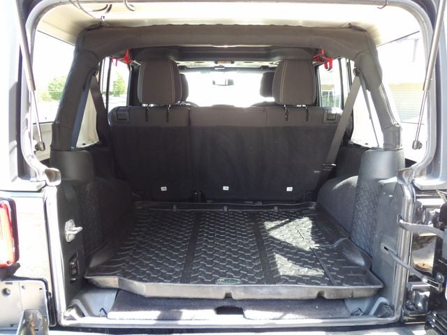 2018 Jeep Wrangler JK Unlimited Sahara