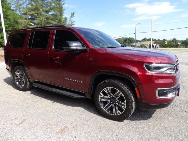 2024 Jeep Wagoneer Base