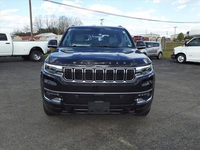 2024 Jeep Wagoneer Base