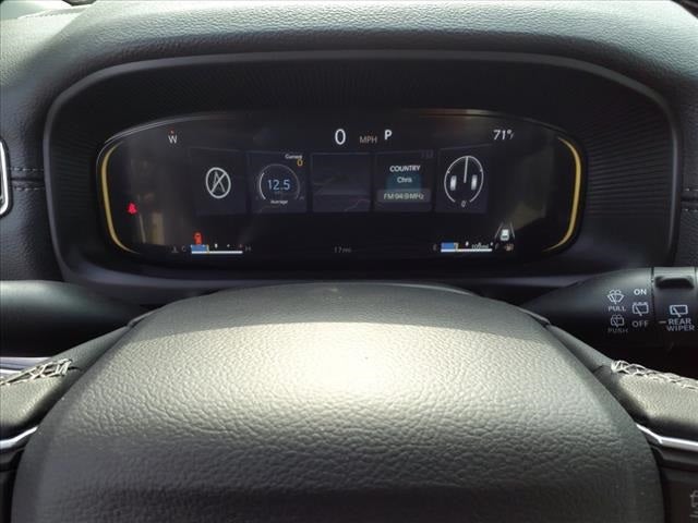 2024 Jeep Wagoneer Base