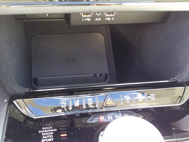 2024 Jeep Wagoneer Base