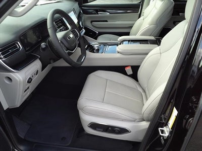 2024 Jeep Wagoneer Base