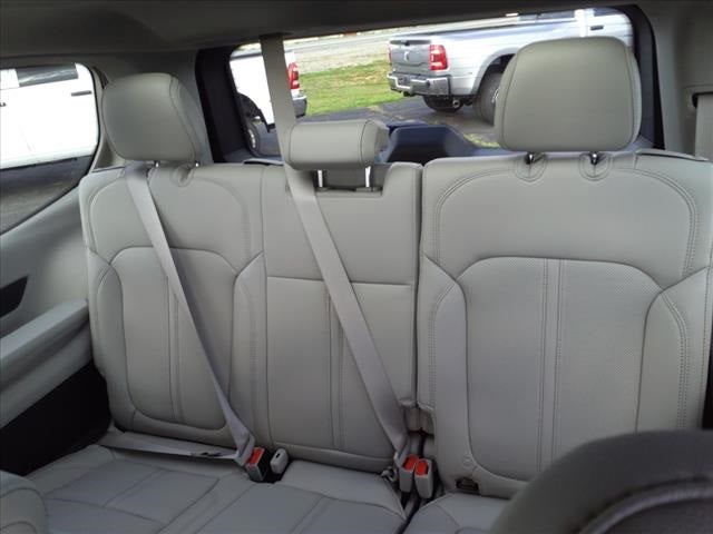 2024 Jeep Wagoneer Base