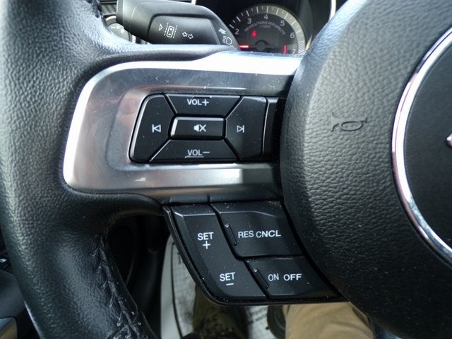 2021 Ford Mustang EcoBoost