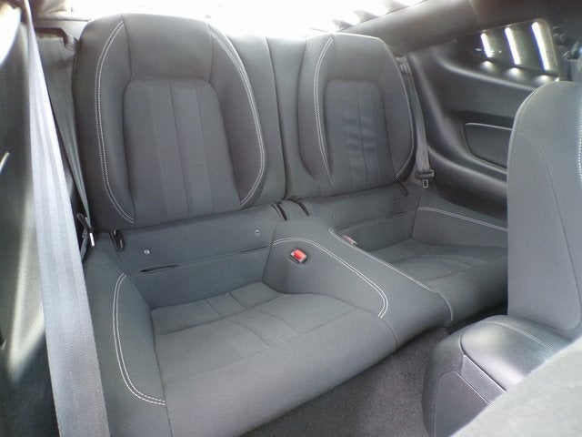 2021 Ford Mustang EcoBoost