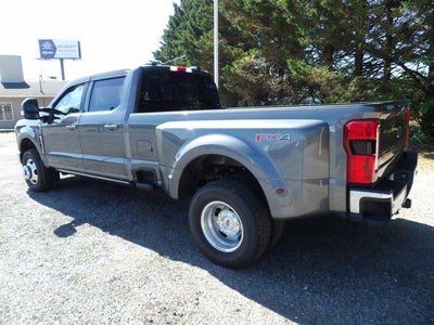 2026 Ford F-350SD Lariat DRW