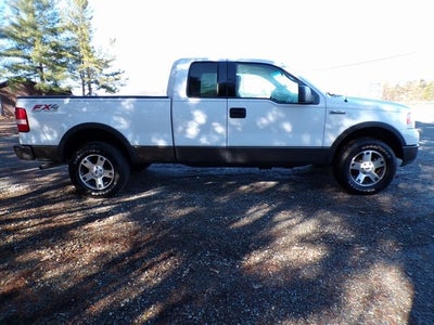 2004 Ford F-150 XLT