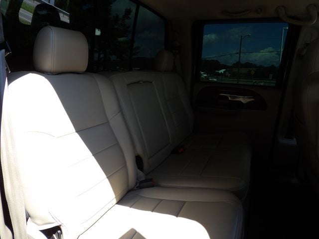 2006 Ford F-350SD Lariat DRW
