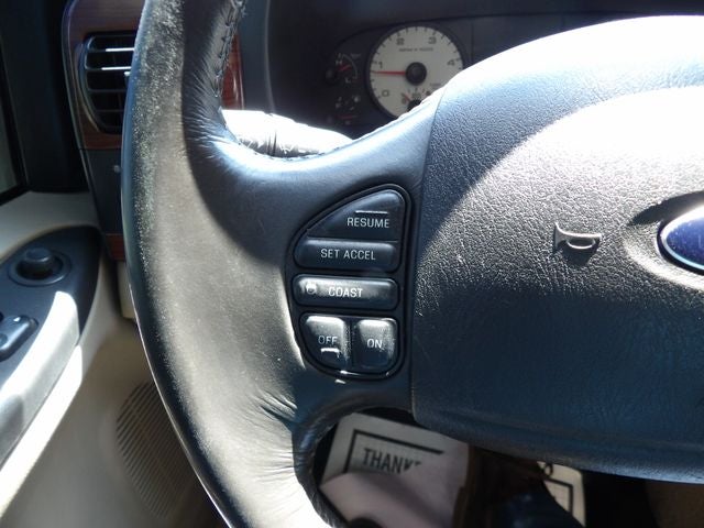 2006 Ford F-350SD Lariat DRW