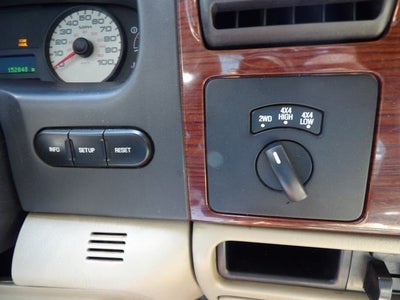 2006 Ford F-350SD Lariat DRW