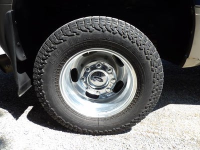 2006 Ford F-350SD Lariat DRW