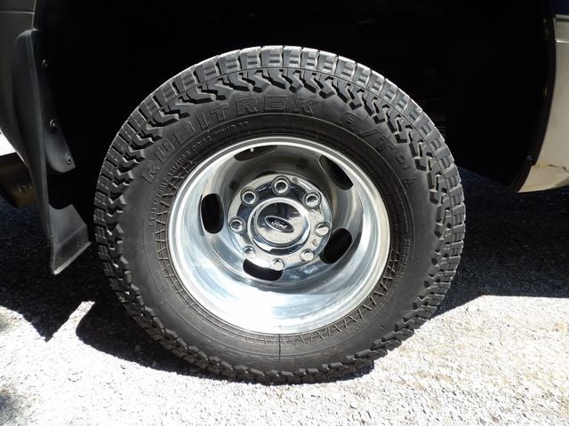 2006 Ford F-350SD Lariat DRW
