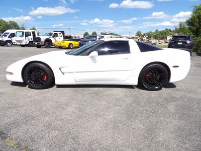 2004 Chevrolet Corvette Base