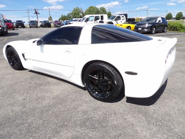 2004 Chevrolet Corvette Base