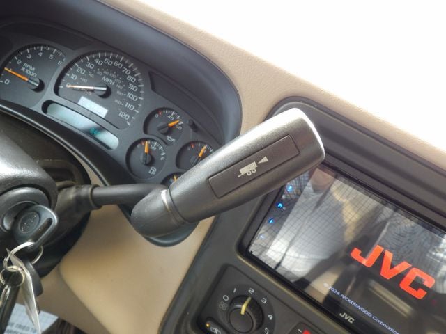 2003 Chevrolet Silverado 1500HD LS