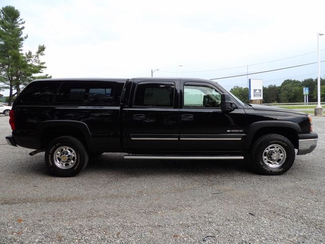 2003 Chevrolet Silverado 1500HD LS