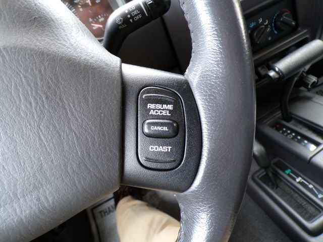 2001 Jeep Cherokee Sport