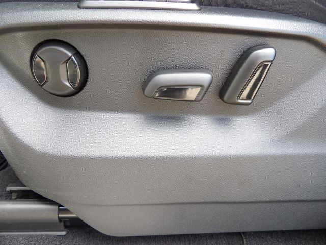 2021 Volkswagen Atlas 3.6L V6 SEL Premium R-Line