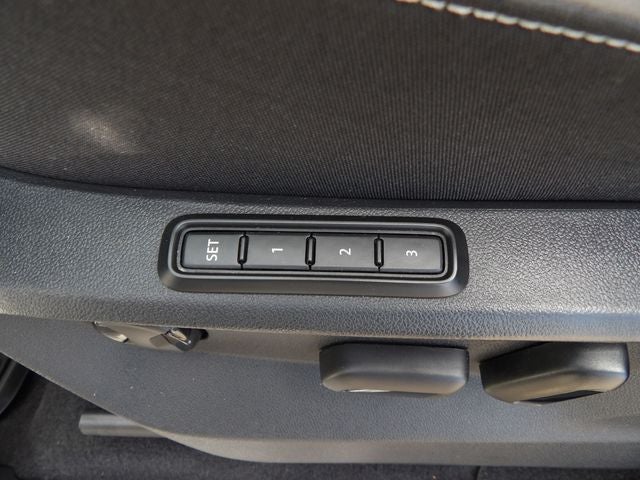 2021 Volkswagen Atlas 3.6L V6 SEL Premium R-Line