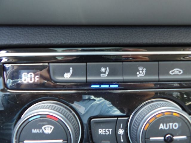 2021 Volkswagen Atlas 3.6L V6 SEL Premium R-Line