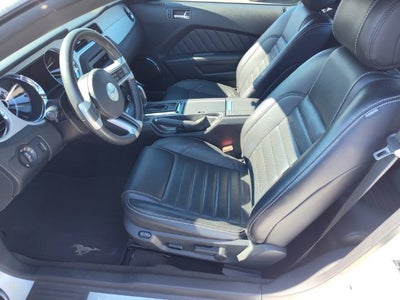 2013 Ford Mustang V6 Premium