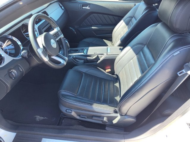 2013 Ford Mustang V6 Premium