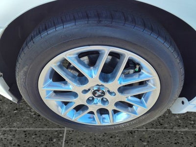 2013 Ford Mustang V6 Premium