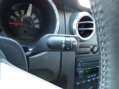 2005 Ford Mustang GT Deluxe