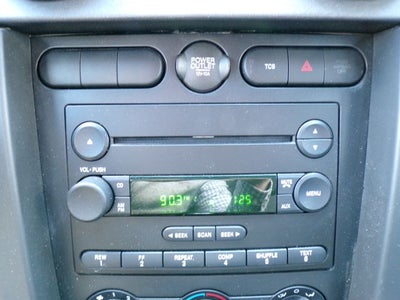 2005 Ford Mustang GT Deluxe