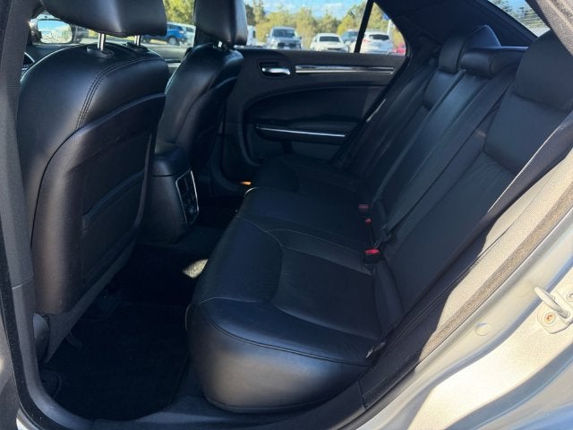 2011 Chrysler 300C Base