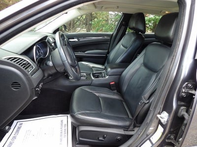 2017 Chrysler 300 Limited