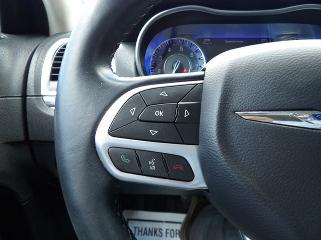 2017 Chrysler 300 Limited