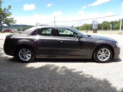 2017 Chrysler 300 Limited