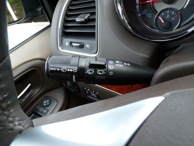 2013 Chrysler Town & Country Touring