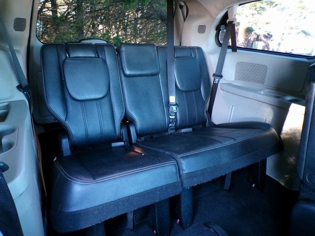 2014 Chrysler Town & Country Touring