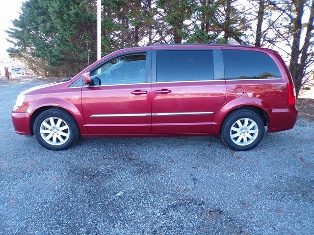 2014 Chrysler Town & Country Touring
