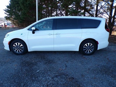 2023 Chrysler Pacifica Hybrid Touring L