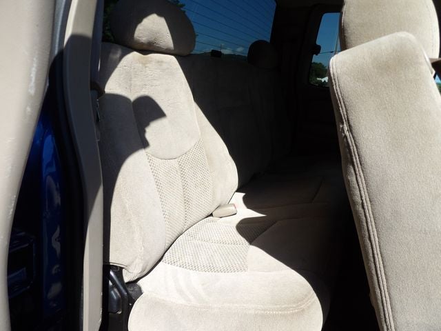 2003 Chevrolet Silverado 1500 LS