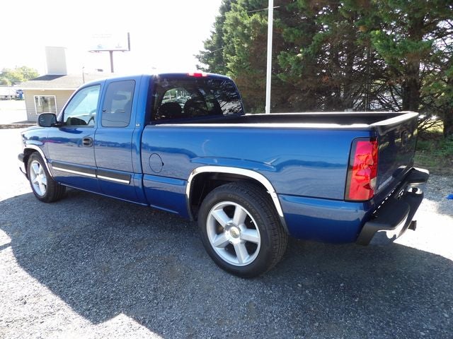 2003 Chevrolet Silverado 1500 LS