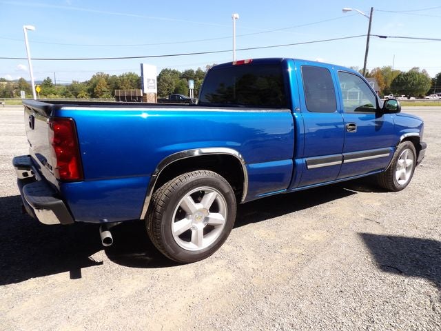 2003 Chevrolet Silverado 1500 LS