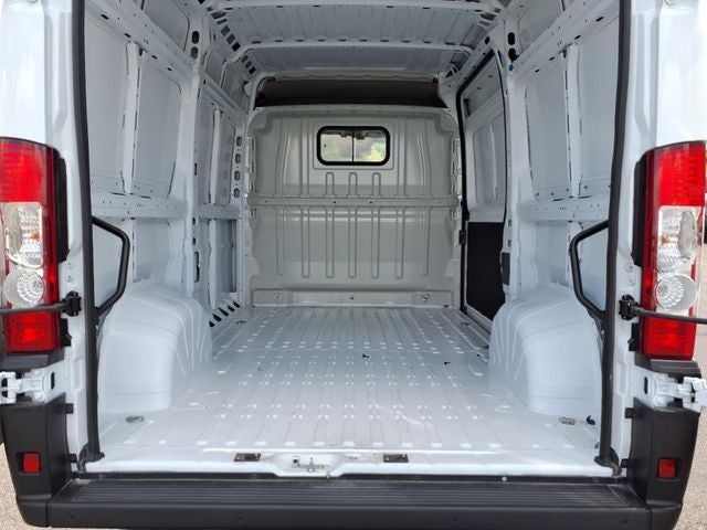 2025 RAM ProMaster 1500 Base