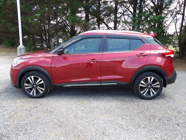 2019 Nissan Kicks SR