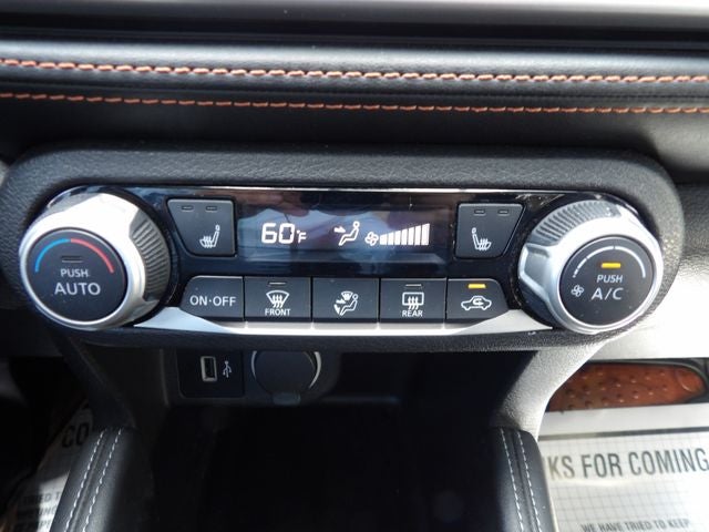 2019 Nissan Kicks SR