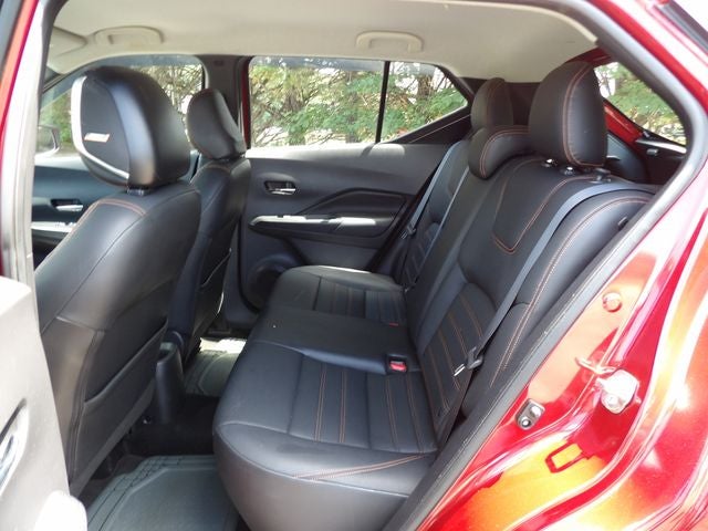 2019 Nissan Kicks SR