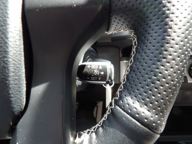 2016 Toyota Tacoma SR V6