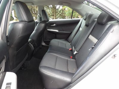 2014 Toyota Camry SE
