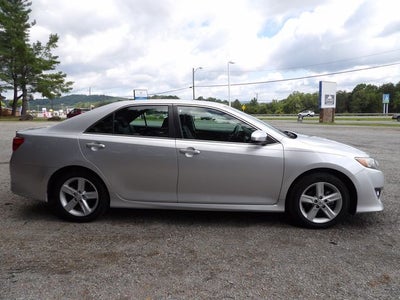 2014 Toyota Camry SE