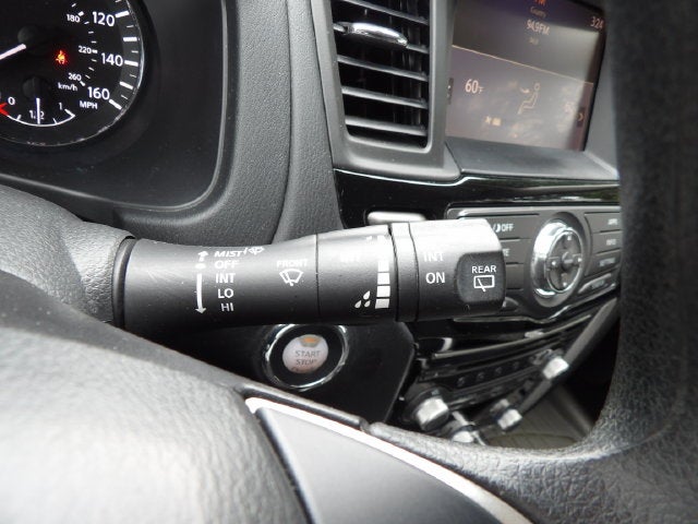 2019 Nissan Pathfinder S