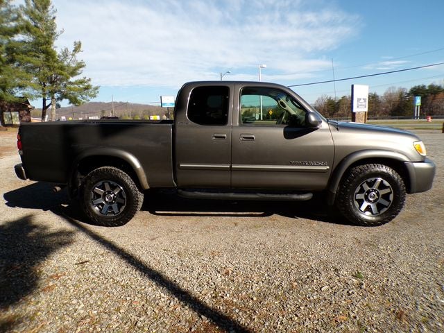 2003 Toyota Tundra Limited